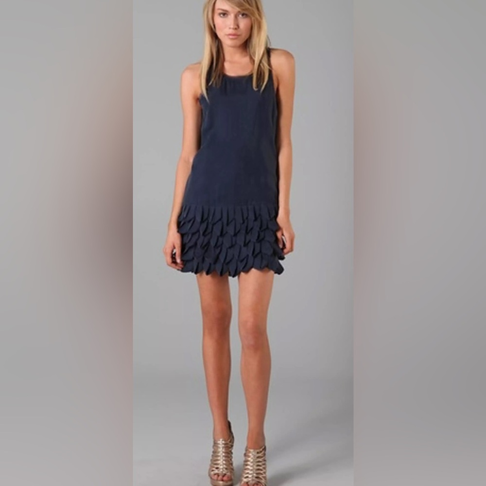 Alice + Olivia 100% Silk dress navy size small. - Picture 1 of 12